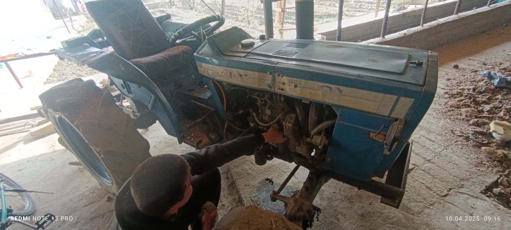 Mini traktor sotiladi