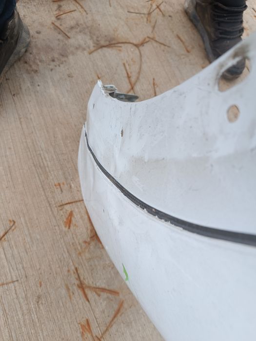 Aripa dreapta Dacia Logan 3 Sandero cu defect 2021