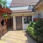 Casa mobilata de vanzare