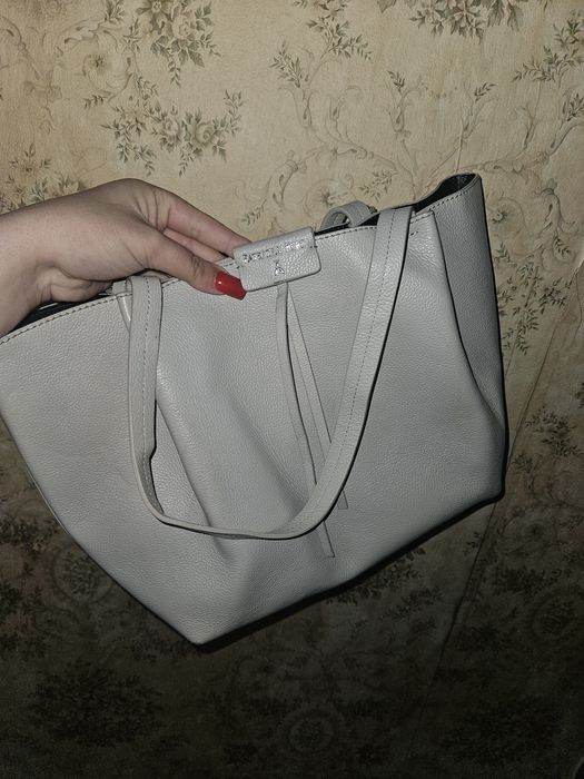 Дамска чанта Patrizia Pepe естествена кожа