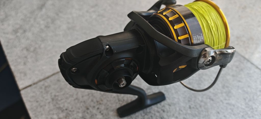 Daiwa BG 5000 макара за сом