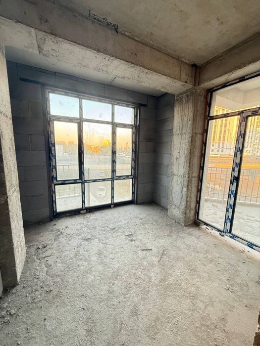 Продается квартира коробка новостройка