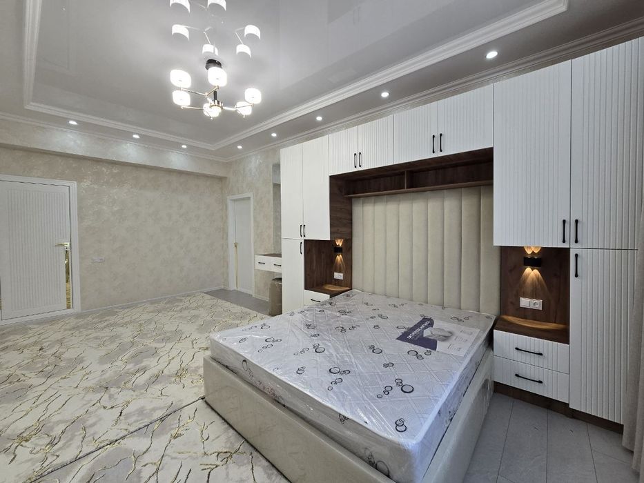 Срочно Продаётся 4х комнатная квартира Новостройка