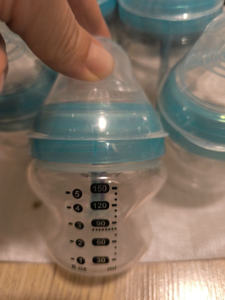 Tommee Tippee Комплект, стерилизатор, нагревател,анти-колик шишета и а