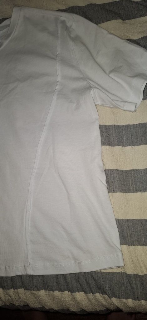 Dvo'yka  oq fudbolka Pijama  yengi birkasi bilan srochno