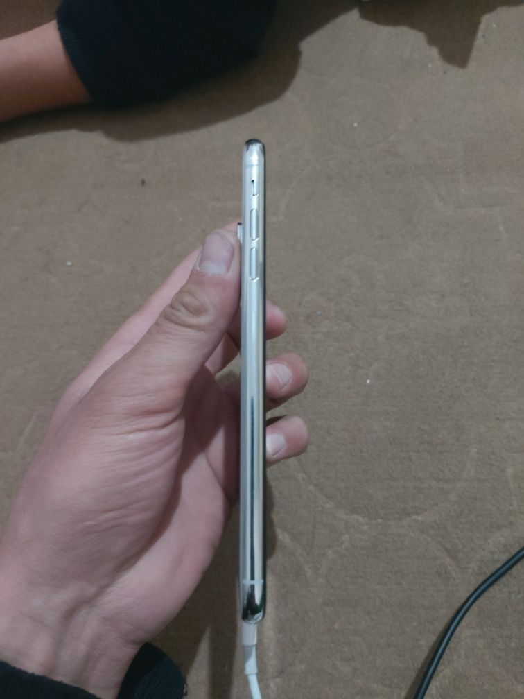 Iphone xs max bn a 90 sotiladi srochna