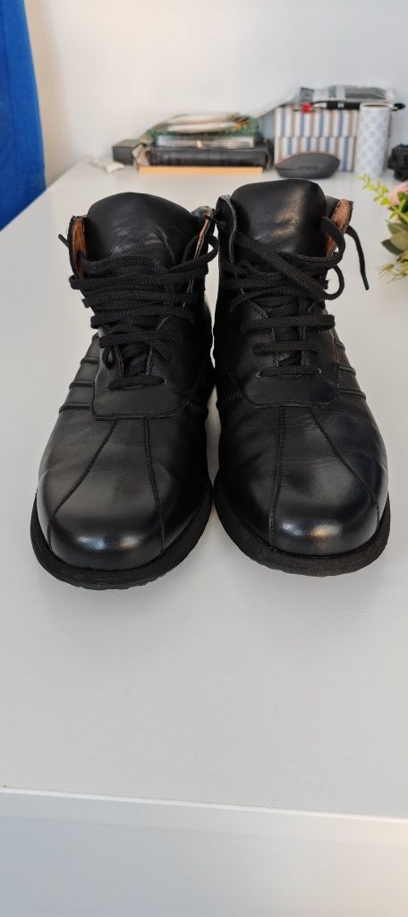Vând ankle boots Ermegildo Zegna 42.5