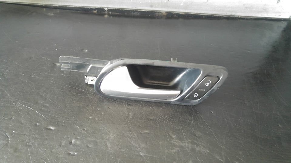Maner interior stanga fata vw golf 5 1k1 1k1837113