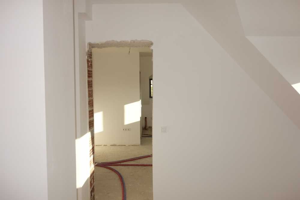 Продава се Двустаен апартамент в София, Бояна - 58 кв.м за 2087 €/кв.м - Снимка #2