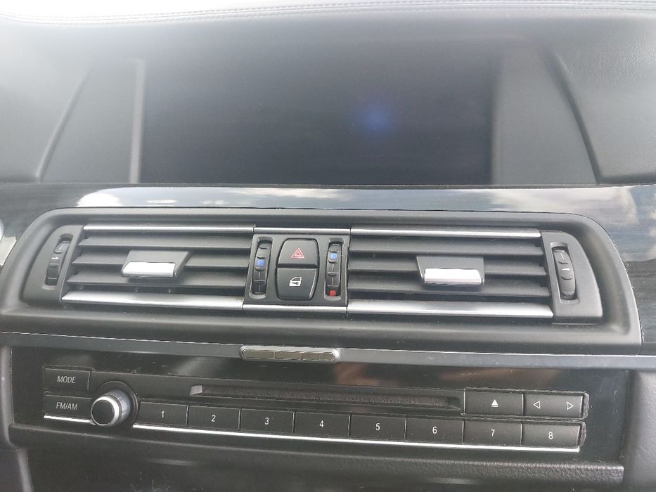 Бмв м5 ф10 bmw m5 f10 мултимедия и духалки климатик
