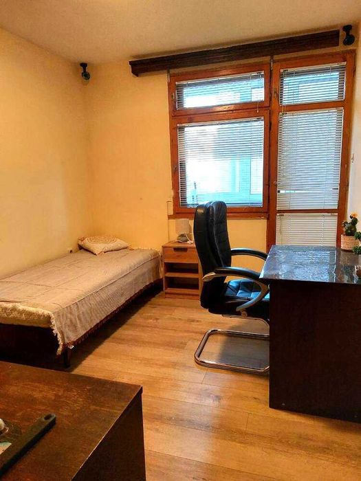 Дава се под наем Тристаен апартамент в Пловдив, Мараша - 90 кв.м за 459 € - Снимка #7