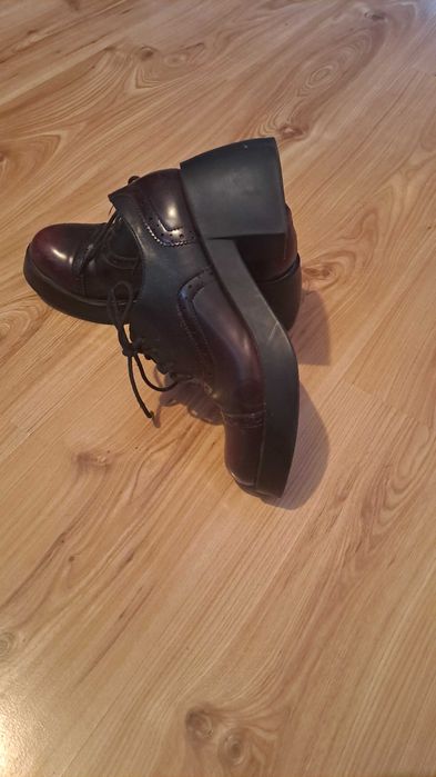 Дамски обувки  номер 40