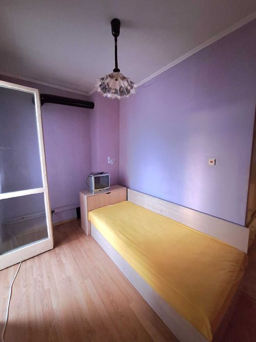 Продава 2-ен апартамент жк.Дружба 2