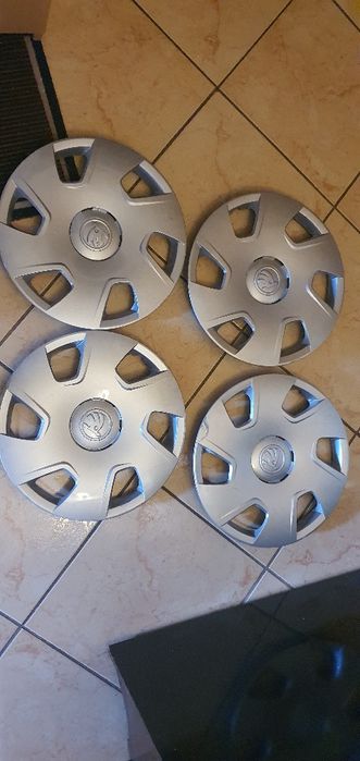Capace R15 originale Skoda