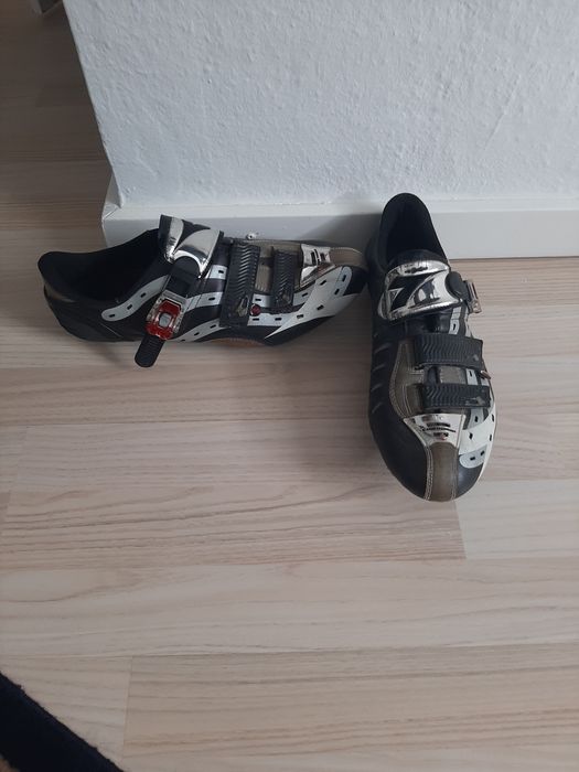 Papuci ciclism Diadora