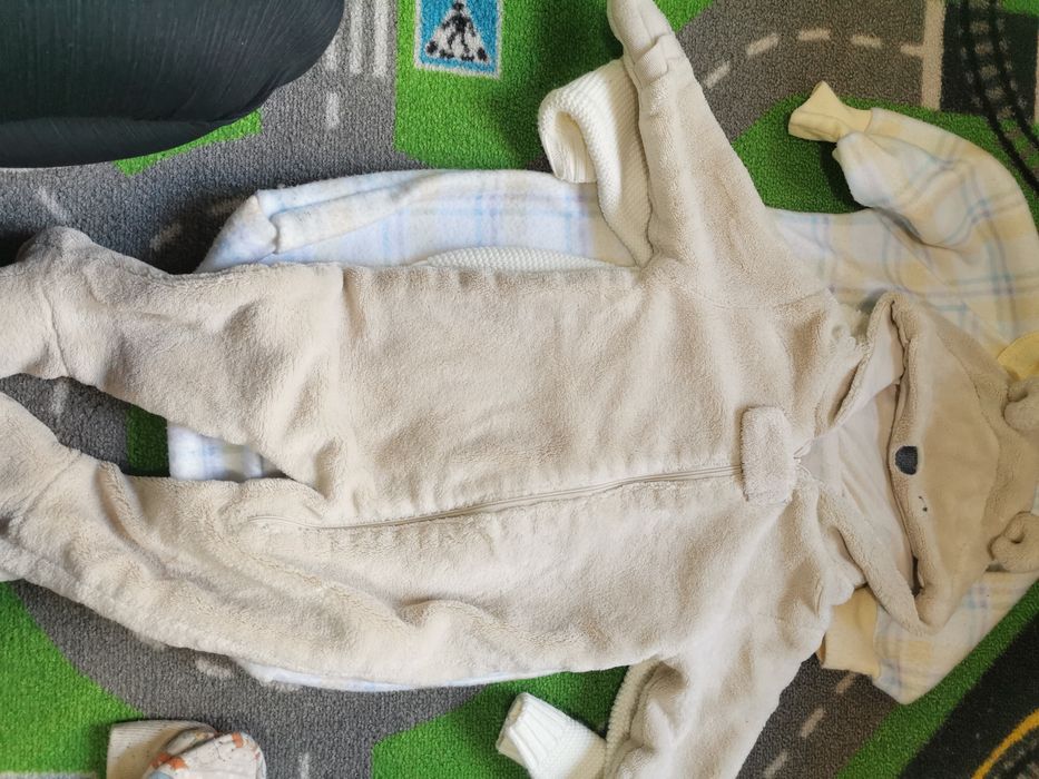 Голям зимен лот бебешки дрехи