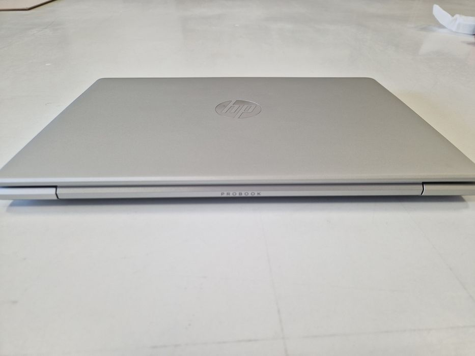 Vând laptop HP probook 440