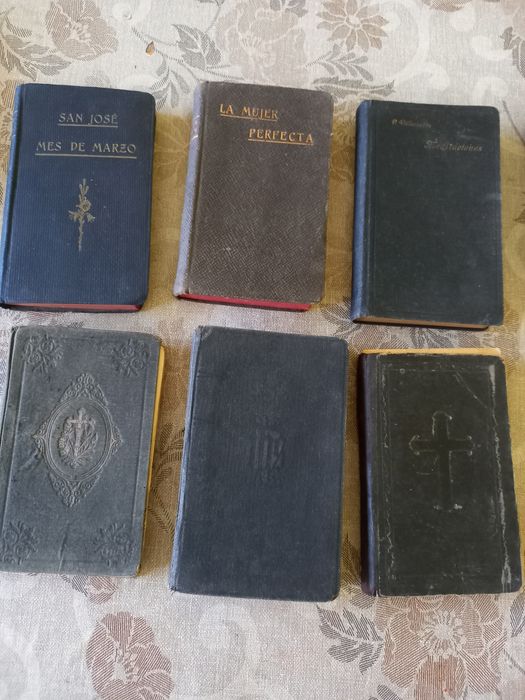 Библии, евангелия, Йезуитски орден, антикварни.