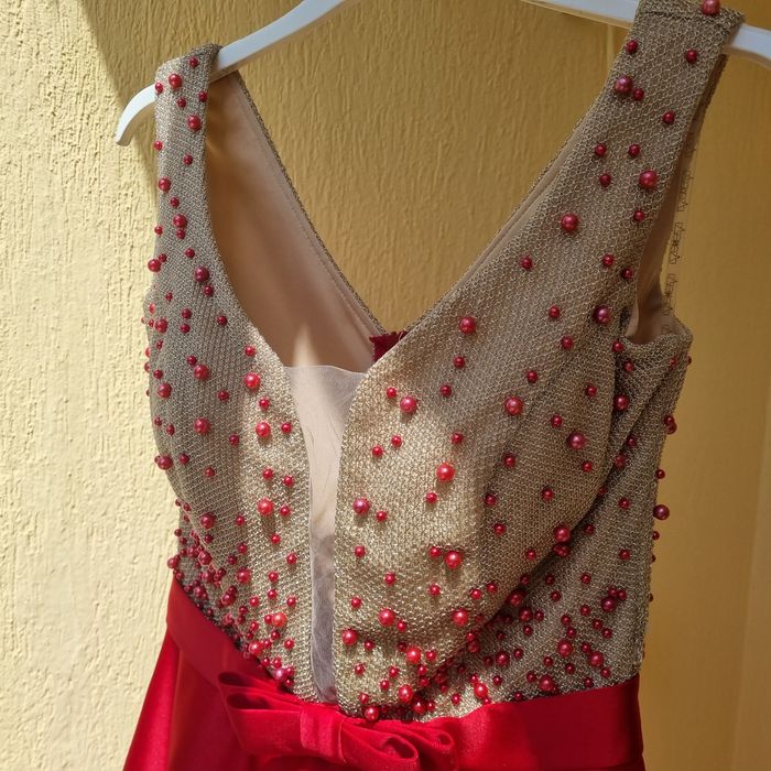 Рокля официална с перли