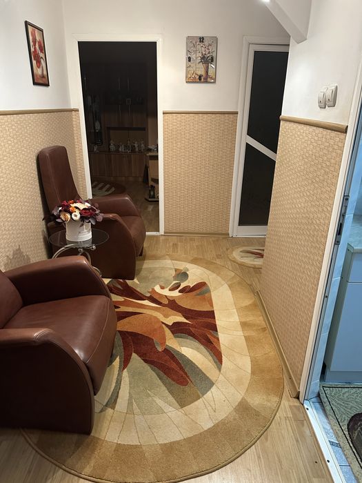 Inchiriez apartamant 2 camere