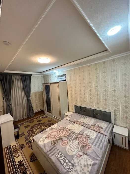 Юнусабад 2х комнатная ор. ТРЦ Мегапланет Сдается срочно ! 767*