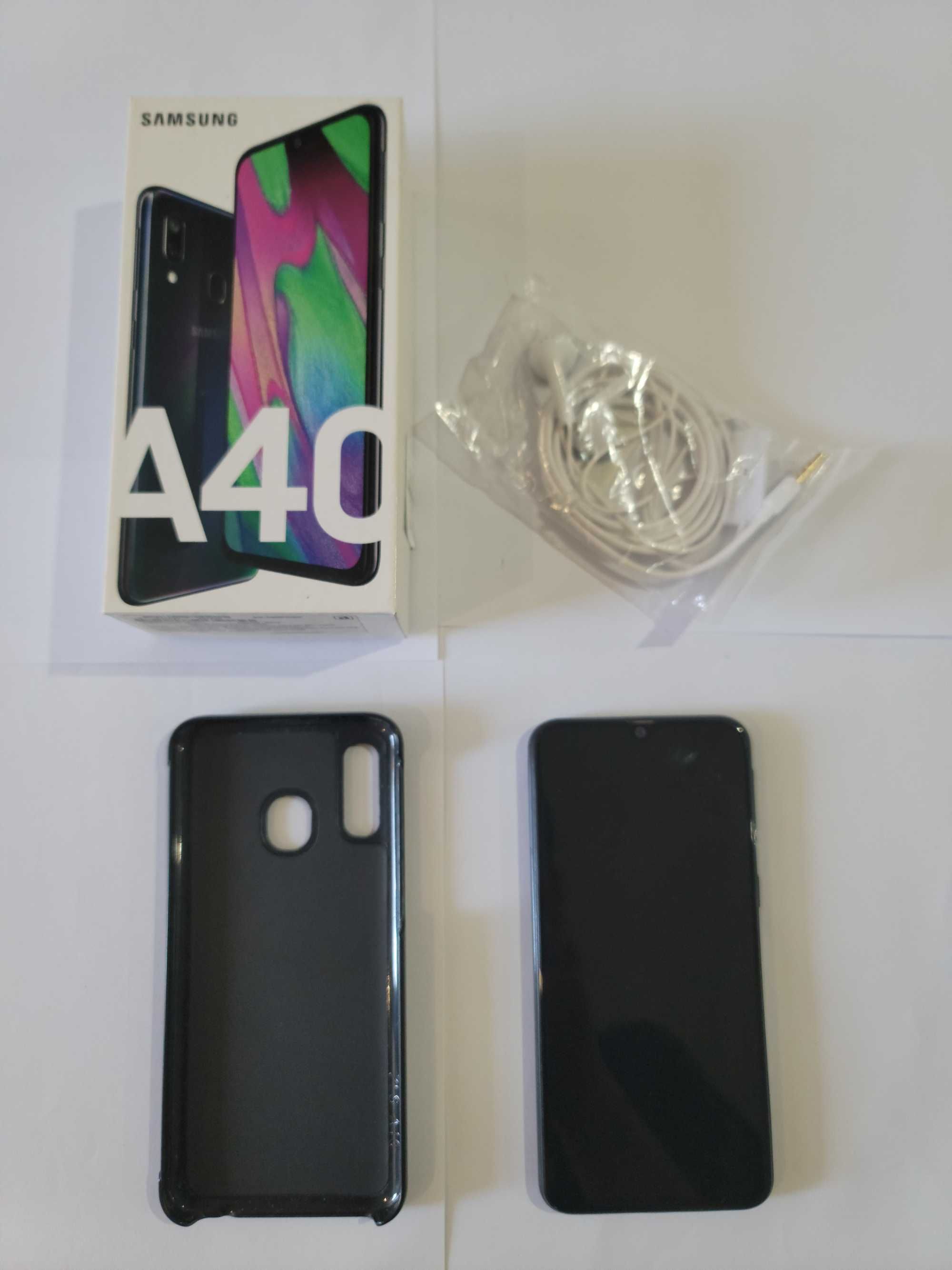 телефон Самсунг А40