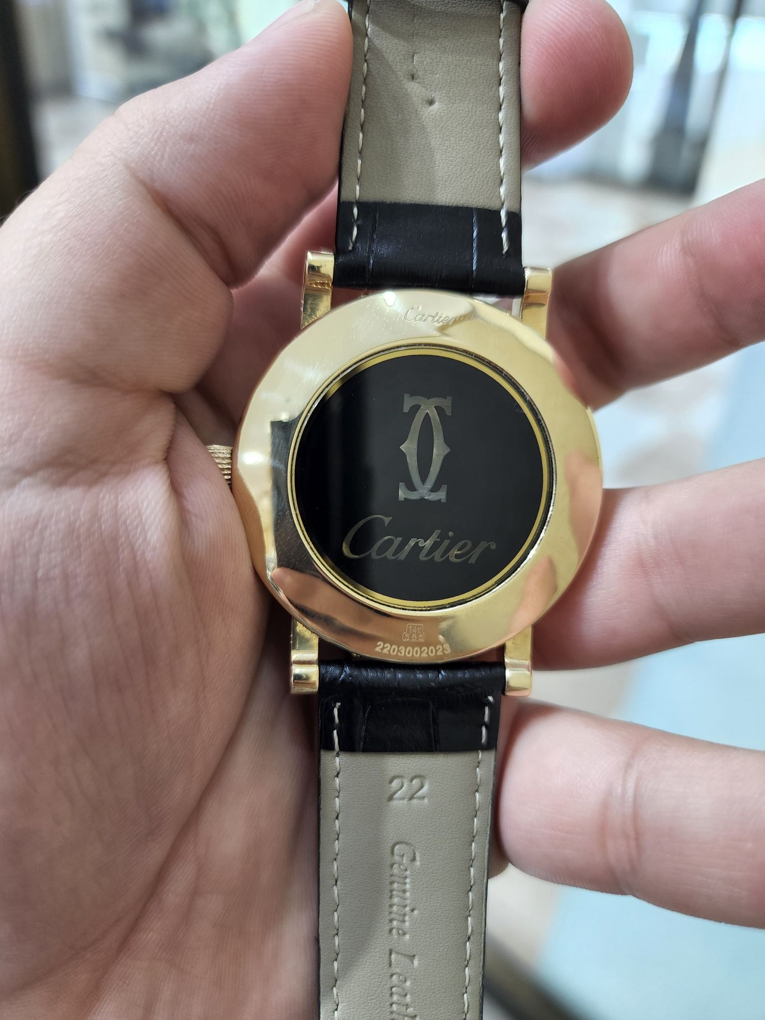 Продаю золотые часы Cartier. Новые в масле!
