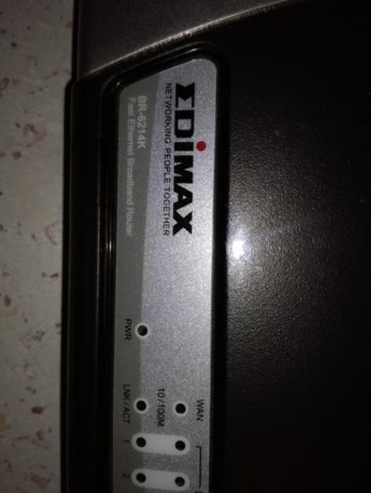 Router edimax br6214k fara incarcator