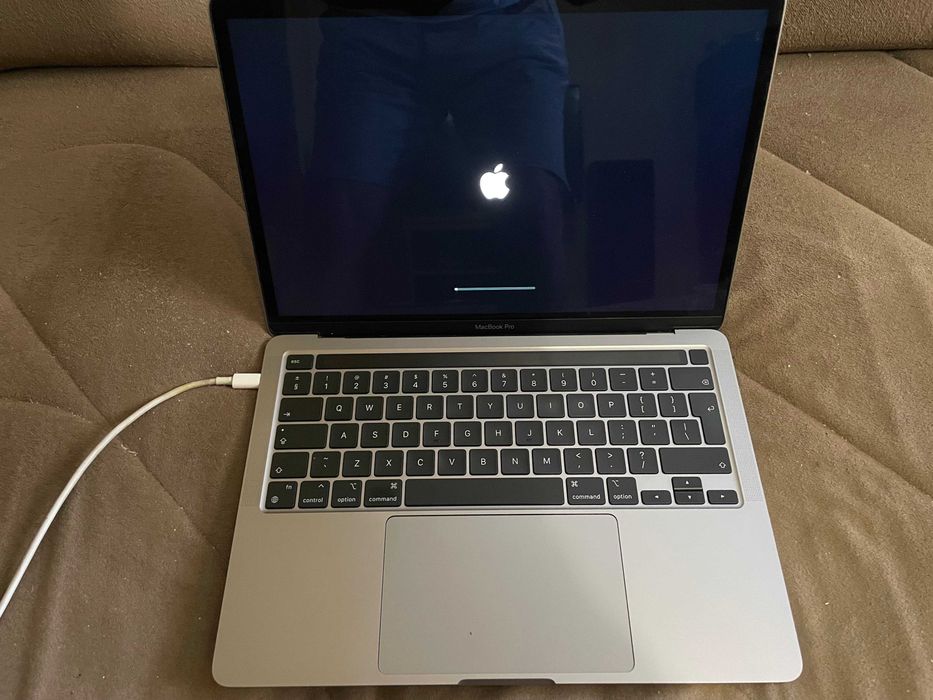 13" M1 MacBook Pro A2338 (2020) Space Gray — миниатюра 1