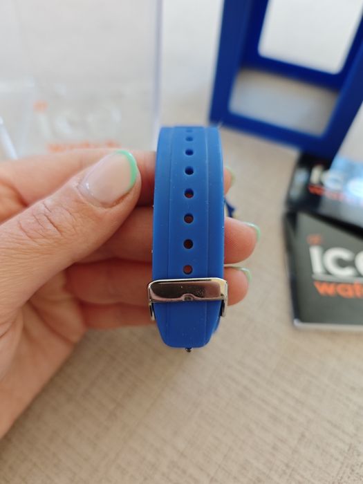 Дамски часовник като нов