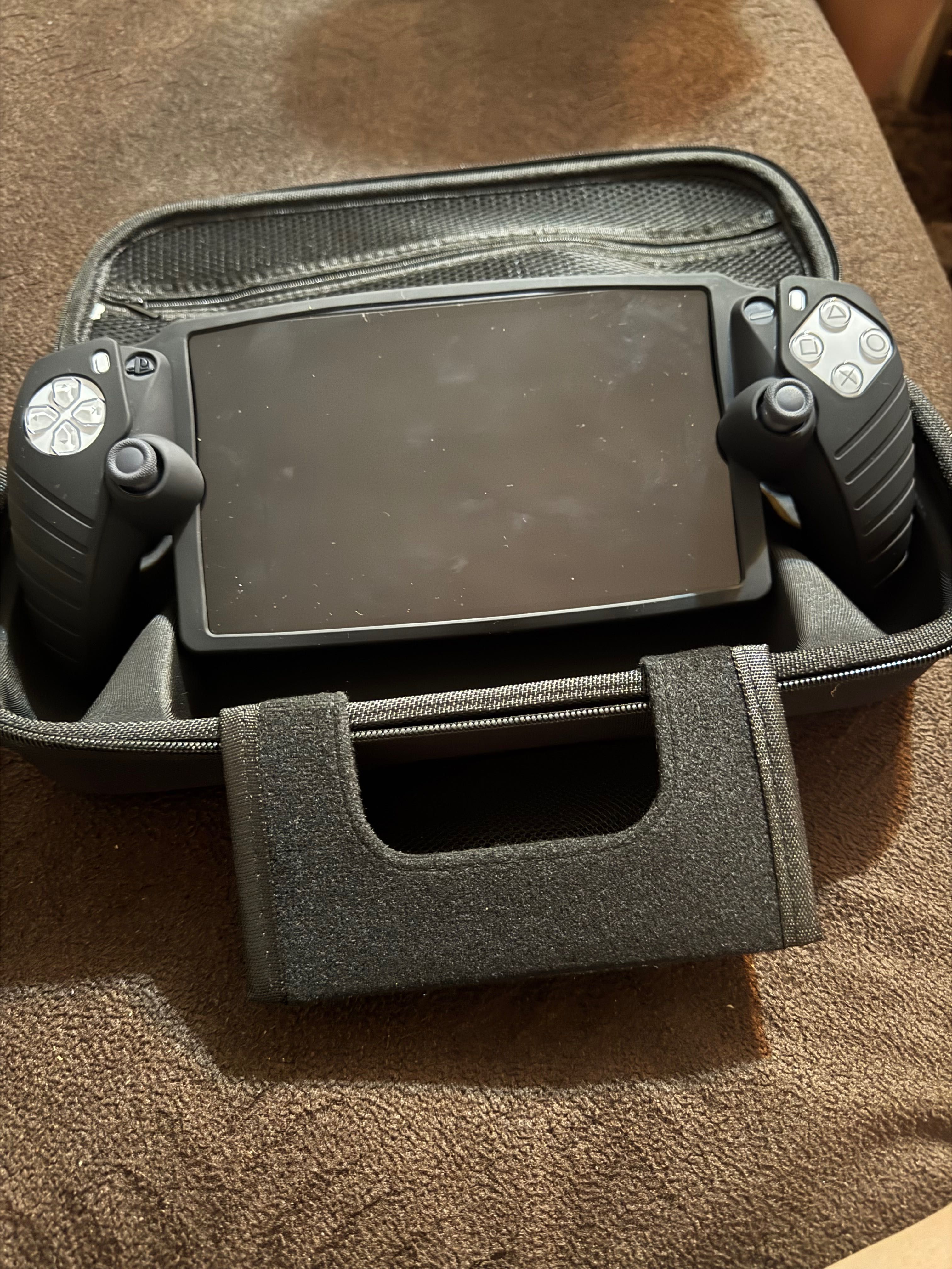 Конзола Sony Playstation Portal