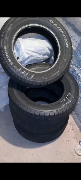 Зимние шины 185/65/14