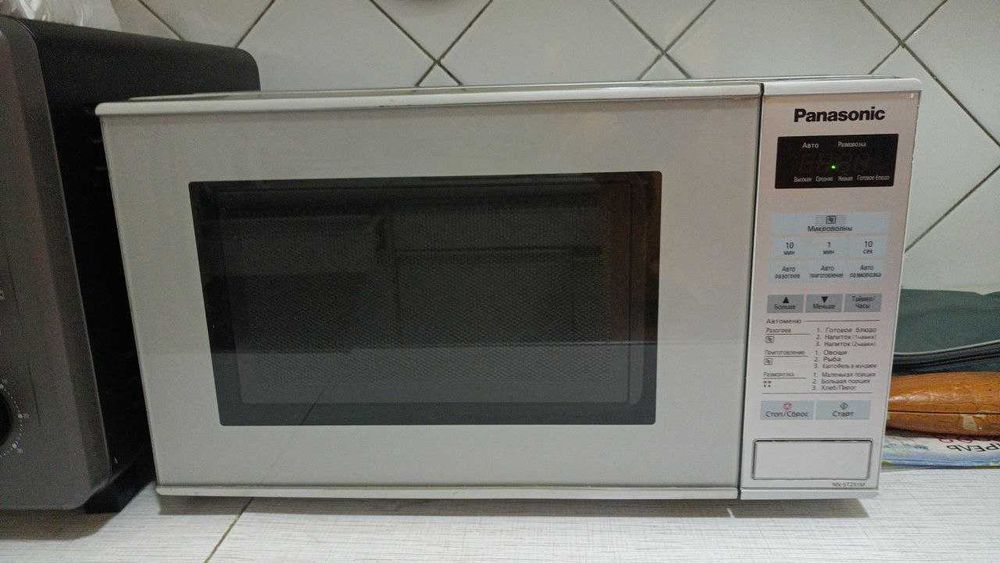 Продаётся микроволновая печь