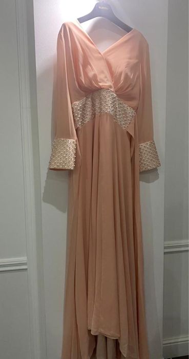 Красивое платье для нового года и на день рождения на свадьбу итд