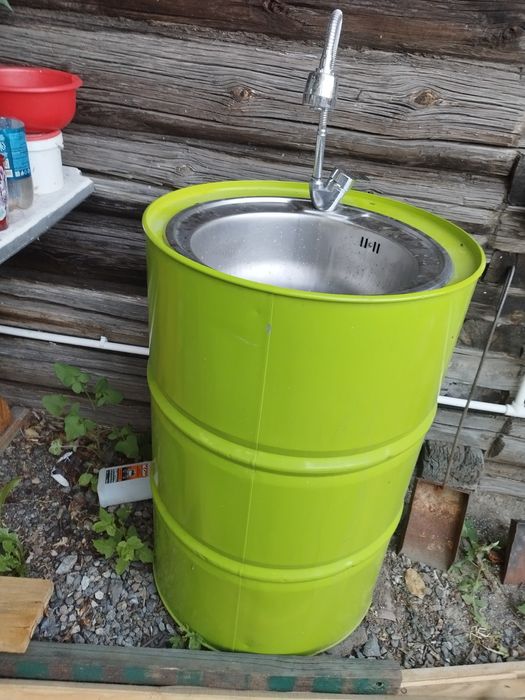 Продам  мойку уличную