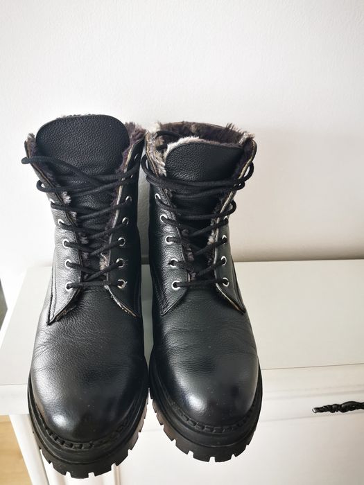 Ghete îmblănite  de vânzare