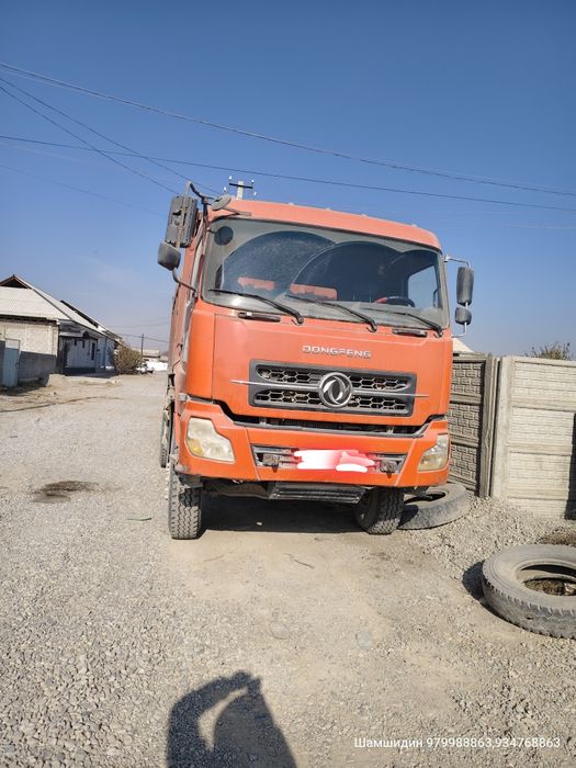 Донг фенг самосвал сотилади.