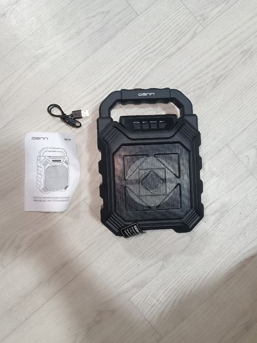 Аудио колонка с подсветкой Denn DBS345