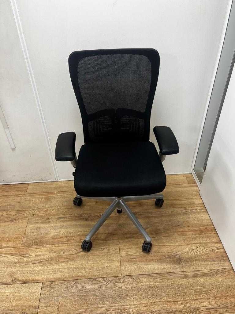 Refurbished Haworth Zody