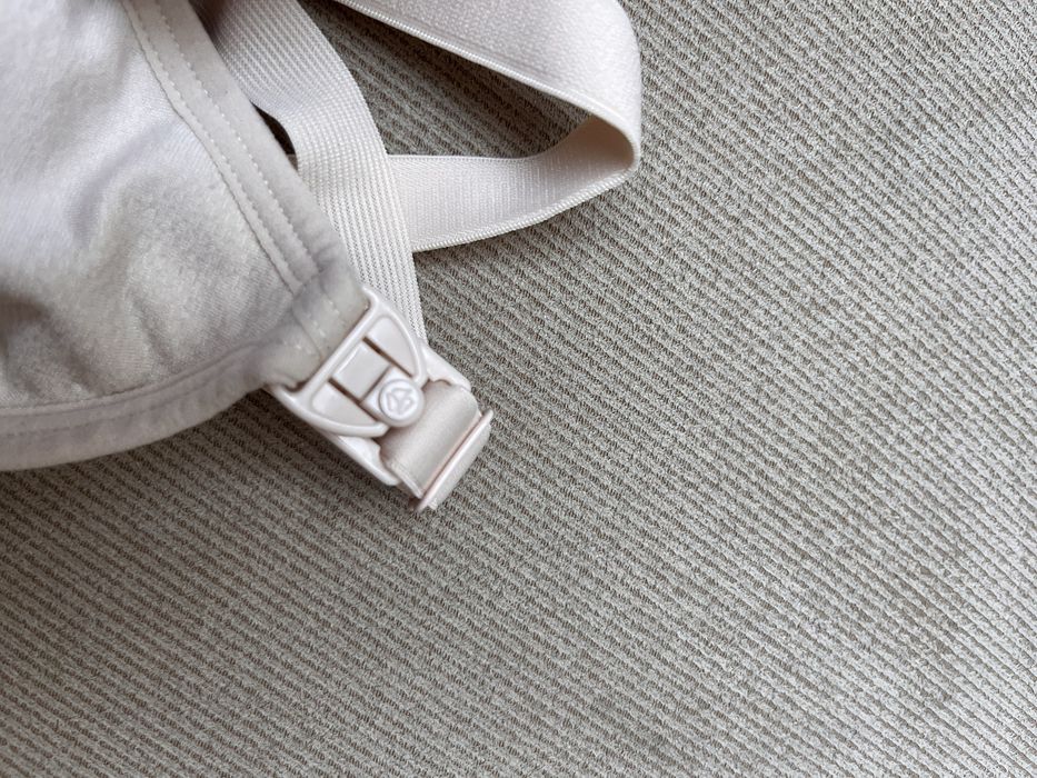 Сутиен Medela Keep cool за бременност и кърмене