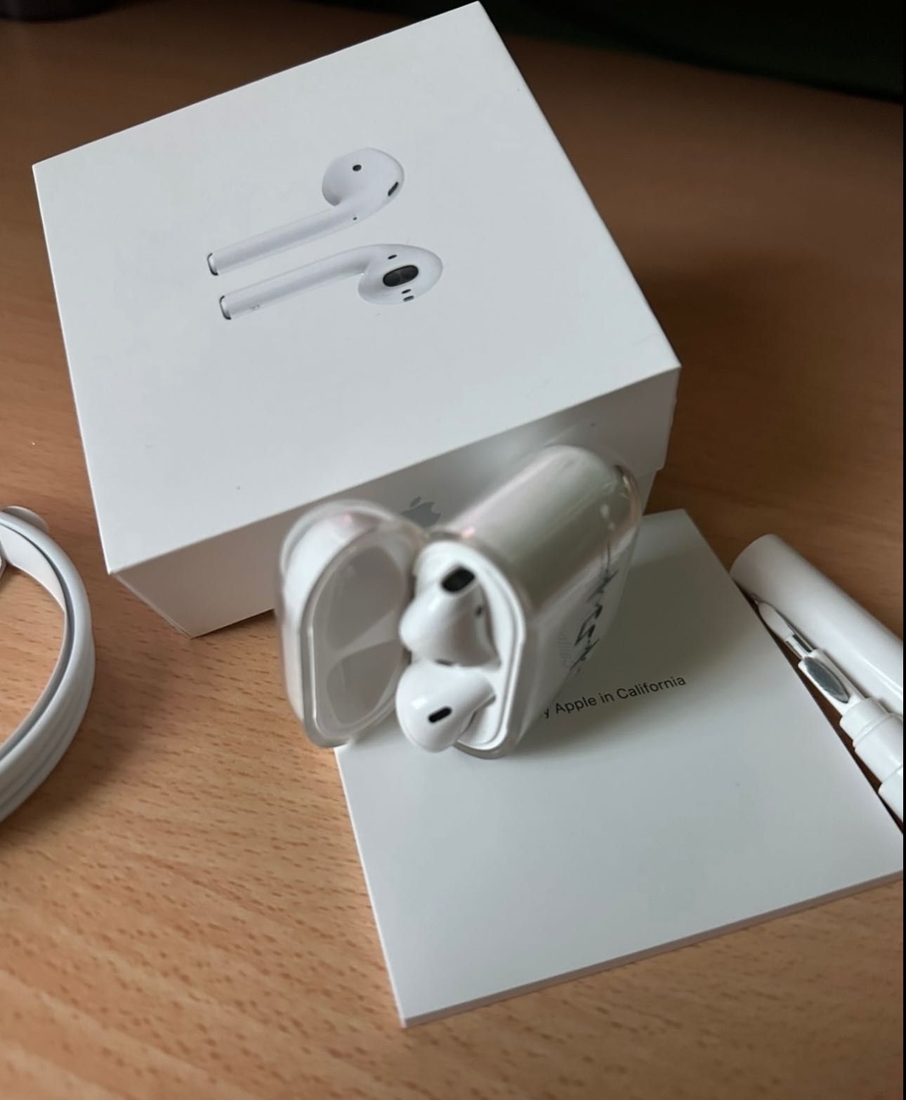 Headphones/Слушалки Apple Airpods 2