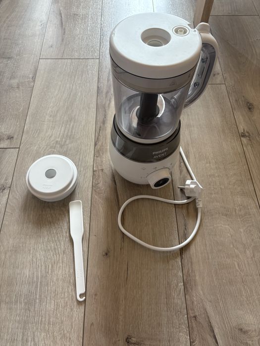 Уред за готвене на пара на Philips Avent в гаранция