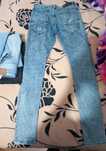 Blugi Bershka, skinny și sunt din bumbac