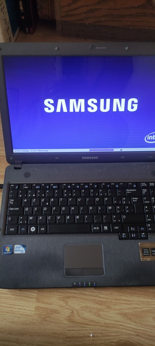 Placa de baza Laptop Samsung R530 R540 R580 R528 - intel