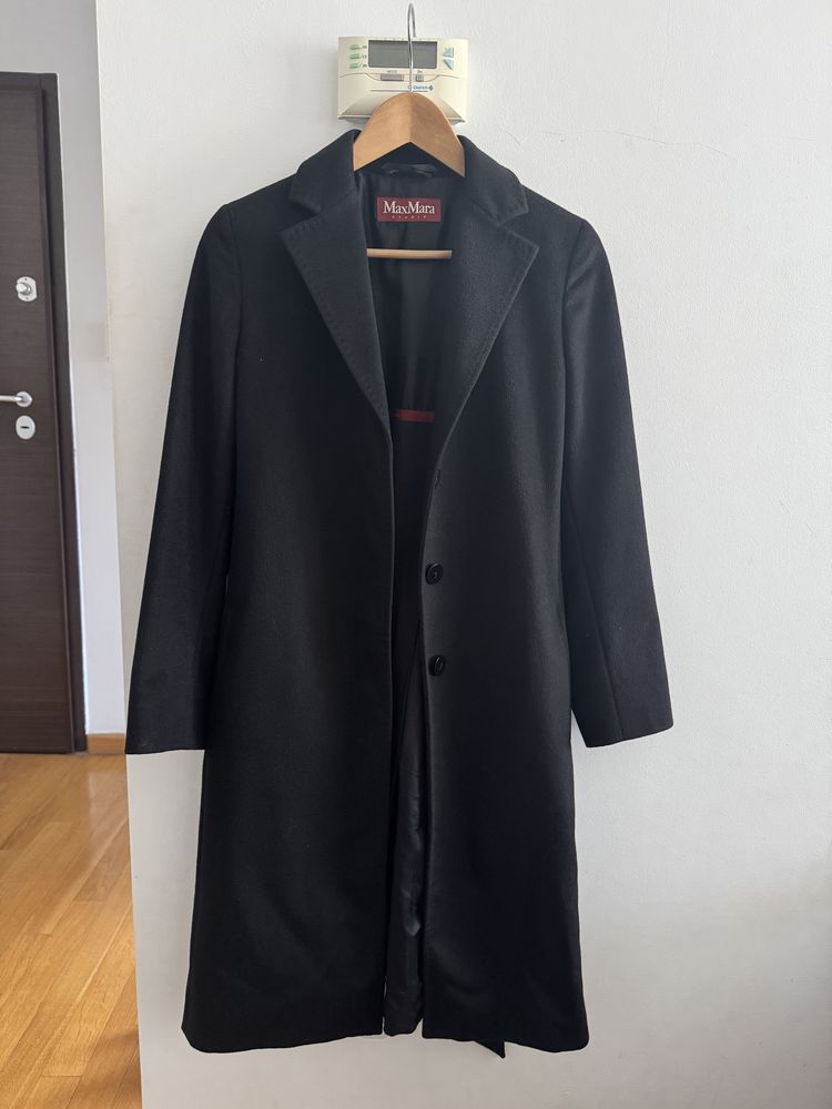 Palton Max Mara Studio din casmir