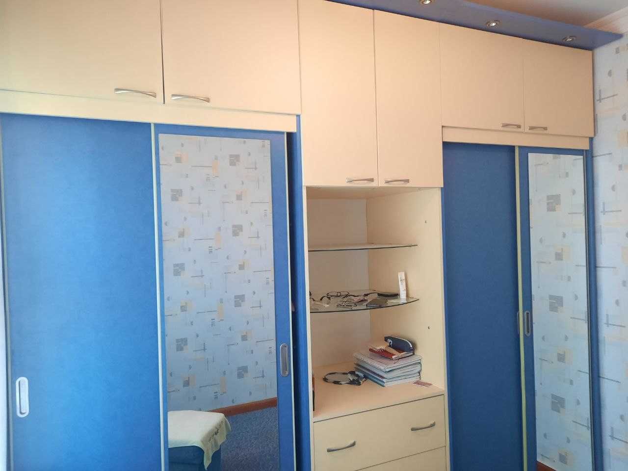 Продается шкаф (заказной)