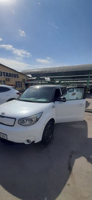 Kia seul sotiladi