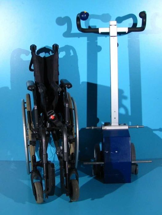 Elevator pacienti pentru urcat/coborat scari AAT S-Max / Sopur