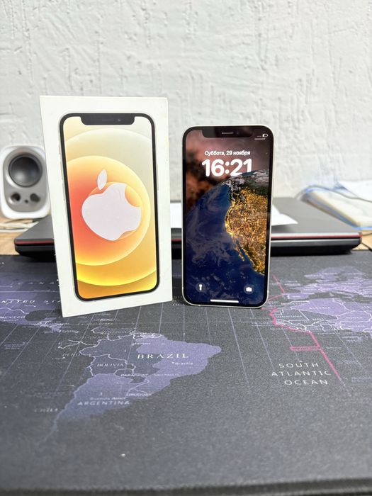 Продам Айфон 12 мини идиал