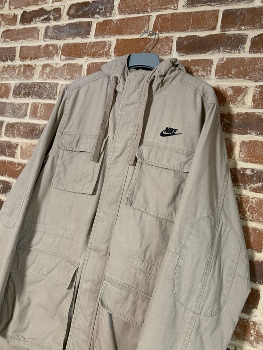 Geacă Nike crem marime M oversized fit L captusita blana